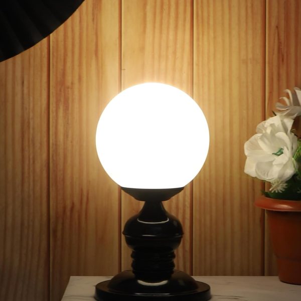 Metal Table Lamps with Glass Shade for Home Décor
