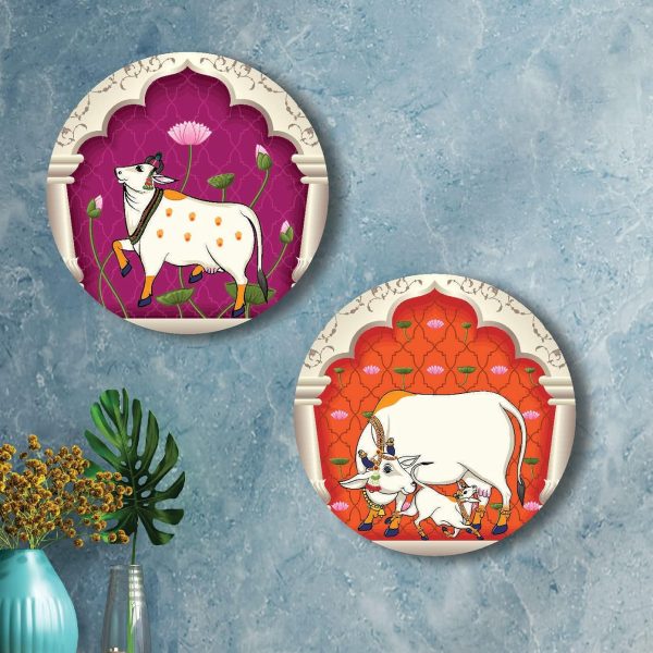 Round Shape Pichwai Cow Art MDF Wall Painting